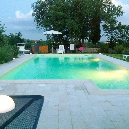 La Querce Sleeps 5 Pool Wifi *