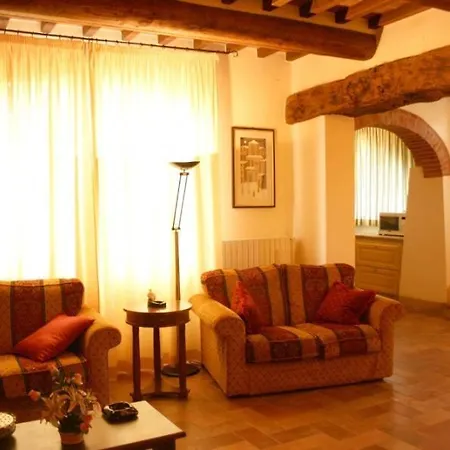 Villa La Querce Sleeps 5 Pool Wifi Foiano Della Chiana