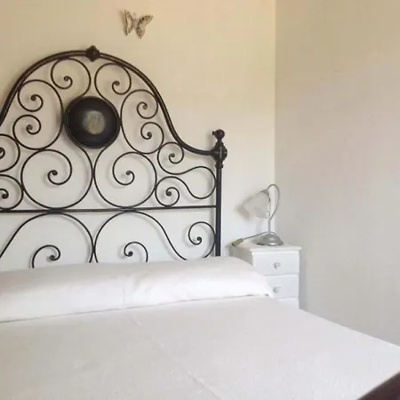 فيلة La Querce Sleeps 5 Pool Wifi